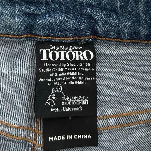 Hot Topic Women’s My Neighbor Totoro Fall Themed Mom Jeans Size 1 - Picture 10 of 10